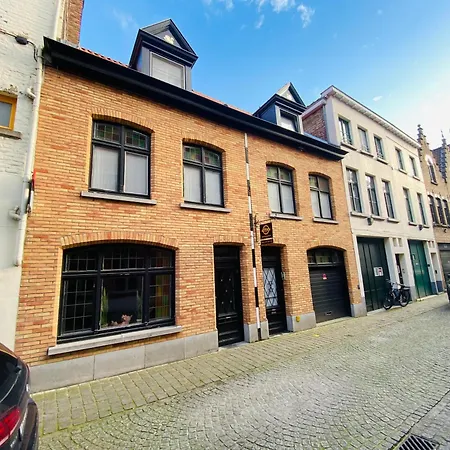 Tripel B Bed & Breakfast 3*